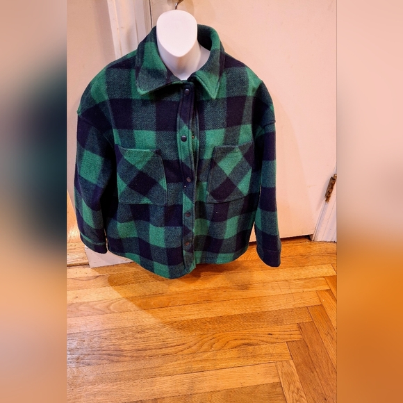 Zara Jackets & Blazers - Zara Women's Green and Plaid Over Sized jacket Med